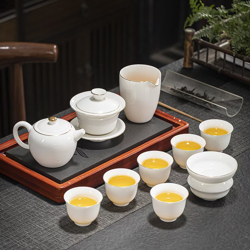 古树红茶宣传图